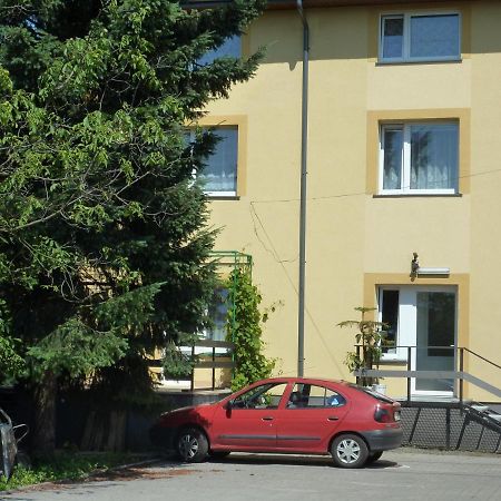 Hotelik Na Zdrowiu Лодзь Экстерьер фото