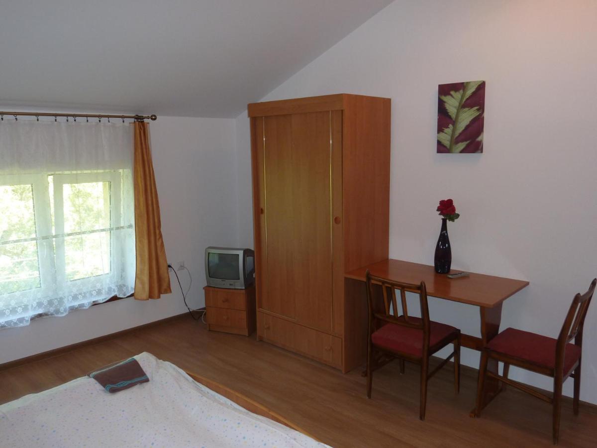 Hotelik Na Zdrowiu Лодзь Номер фото