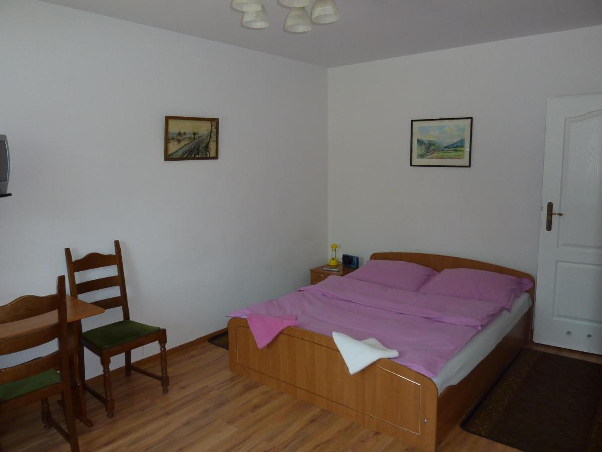 Hotelik Na Zdrowiu Лодзь Номер фото